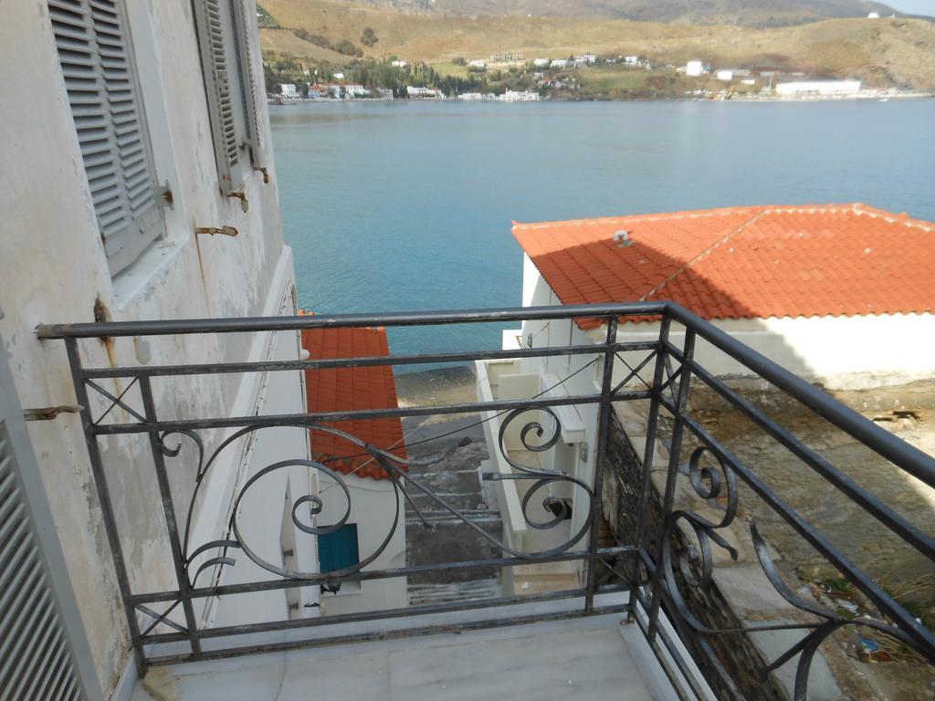 Апартаменты Mansion At Chora In Andros Экстерьер фото